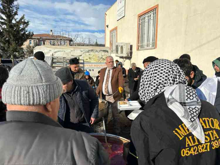 Belediyemiz Adıyaman'da Aş Çadırı Kurdu 